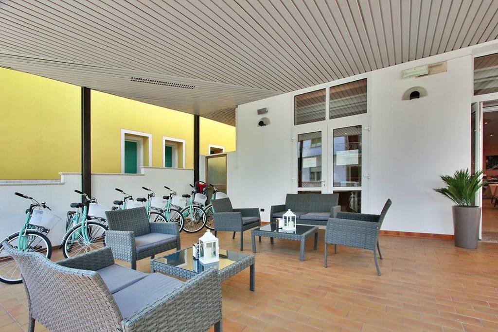 Hotel Carla Lignano Sabbiadoro Luaran gambar